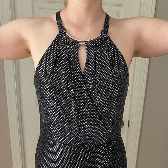 Metallic Knit Evening Gown - Picture 7 of 8